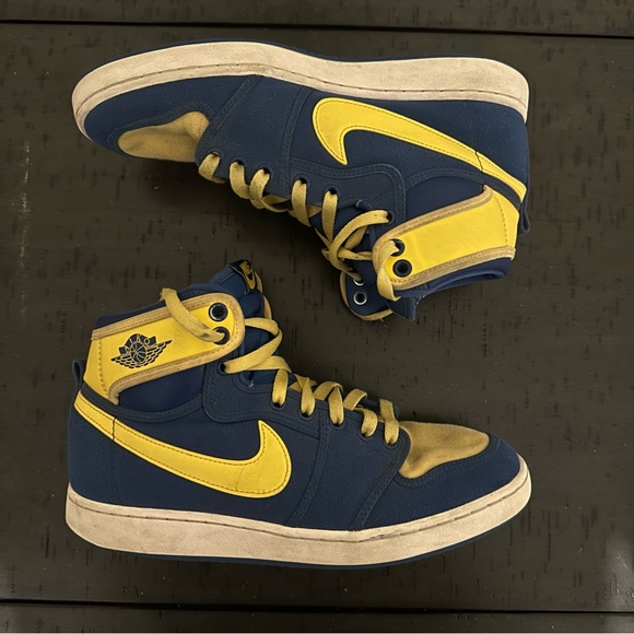 Jordan 1 Retro AJKO Laney True Blue/Topaz Gold Sneakers